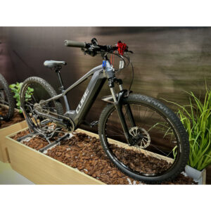 E-MTB CUBE REACTION HYBRID PERFORMANCE 500-Neu